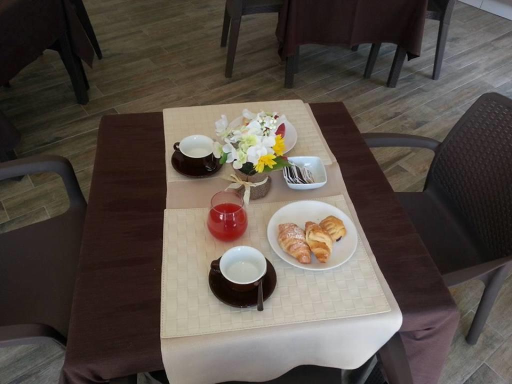 Chrismare Hotel Маццео Экстерьер фото