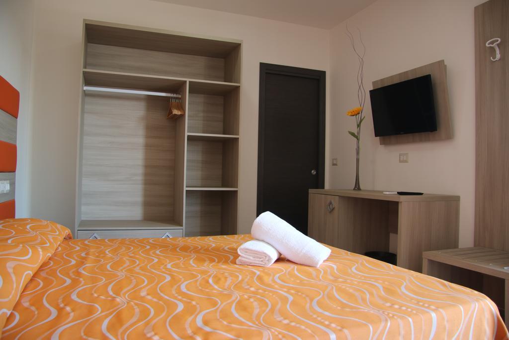 Chrismare Hotel Маццео Экстерьер фото